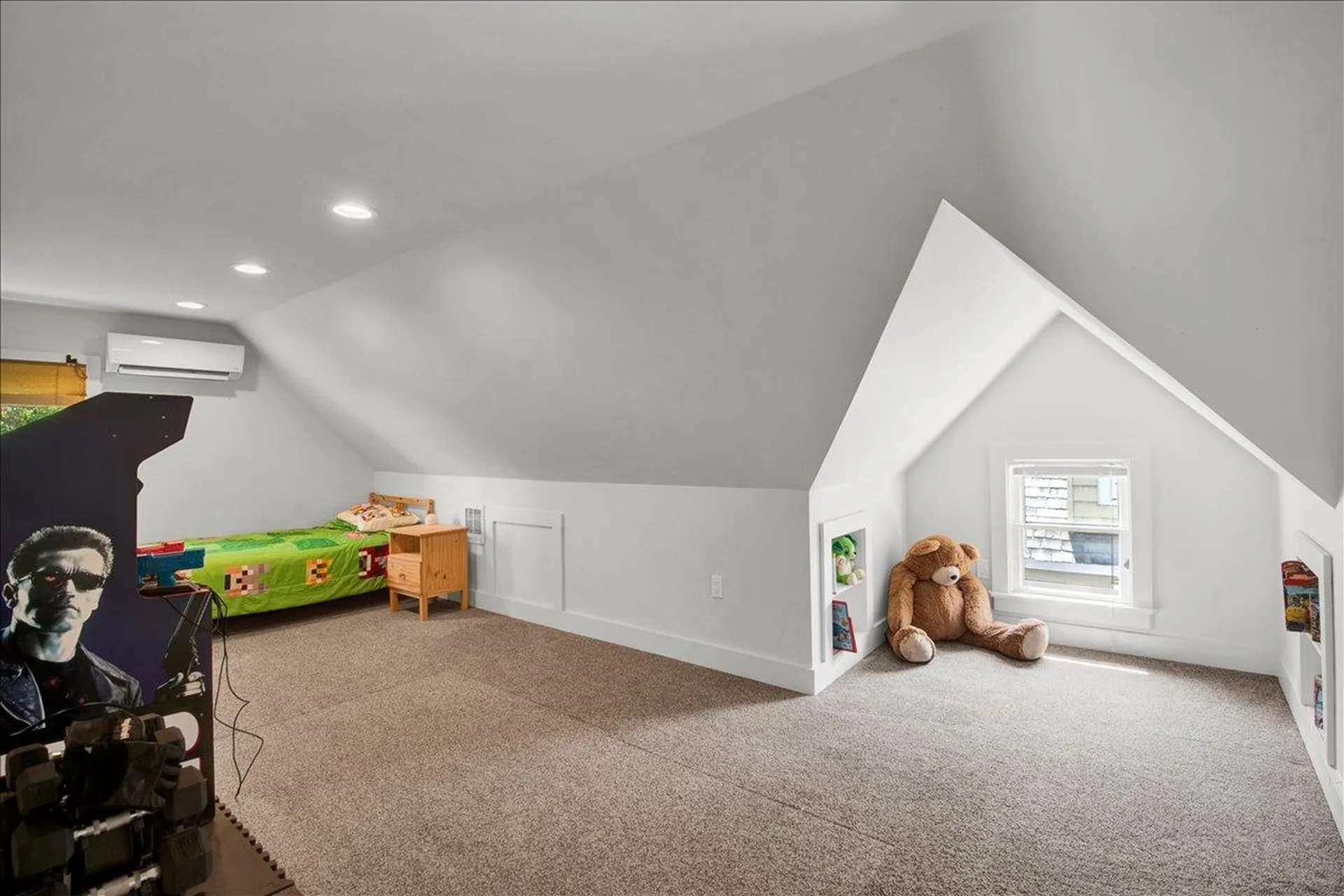 16 Isham Street Burlington VT 05401