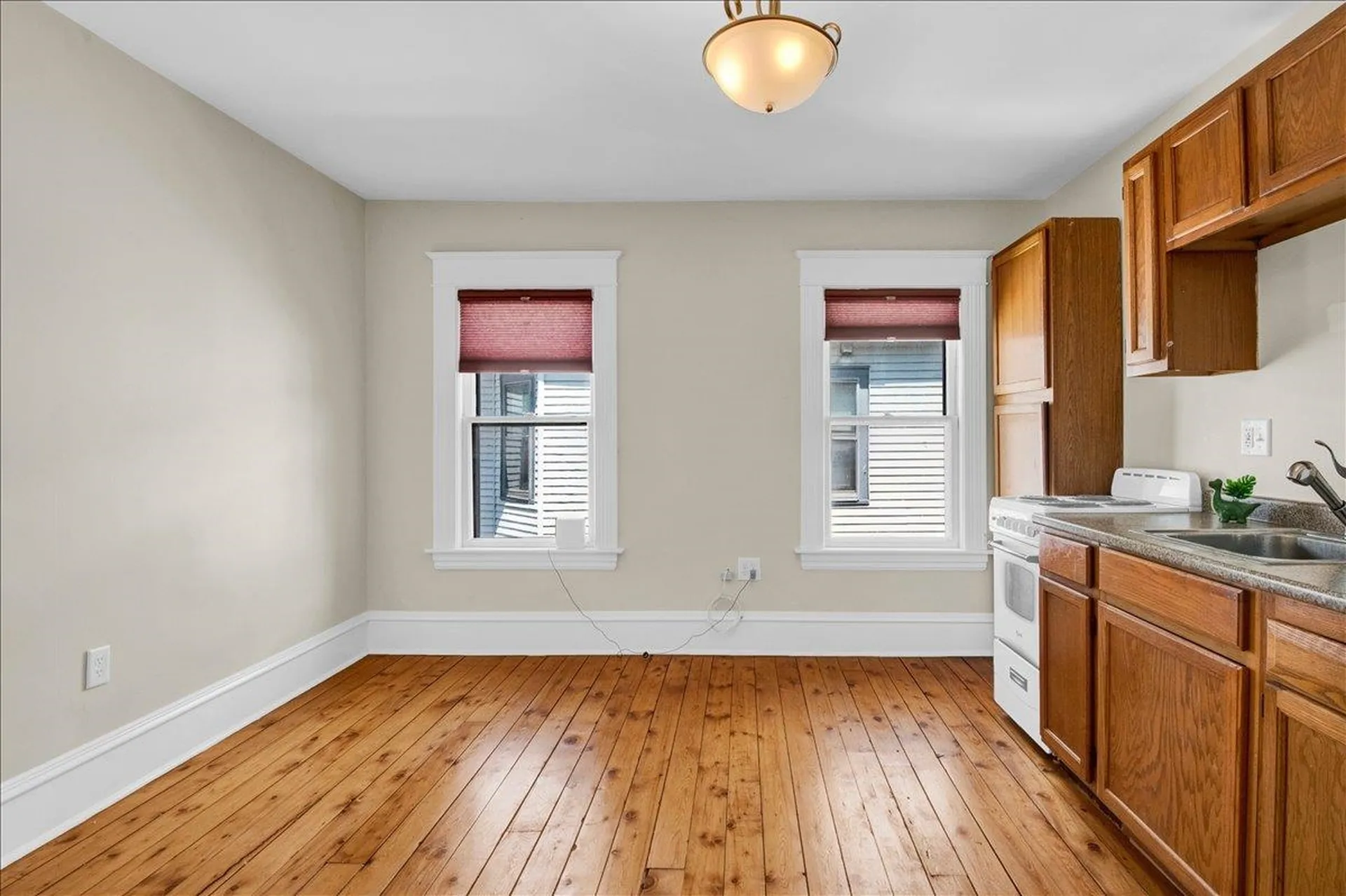 16 Isham Street Burlington VT 05401