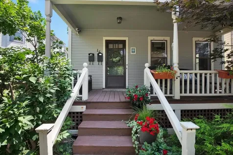 16 Isham Street Burlington VT 05401