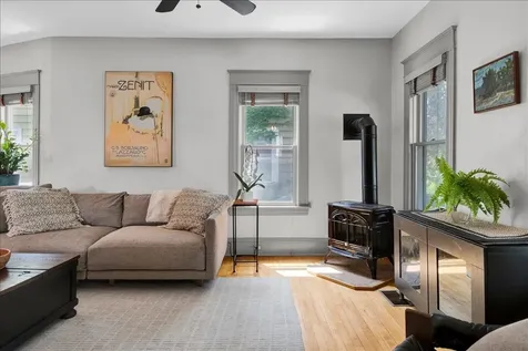 16 Isham Street Burlington VT 05401