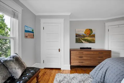 16 Isham Street Burlington VT 05401