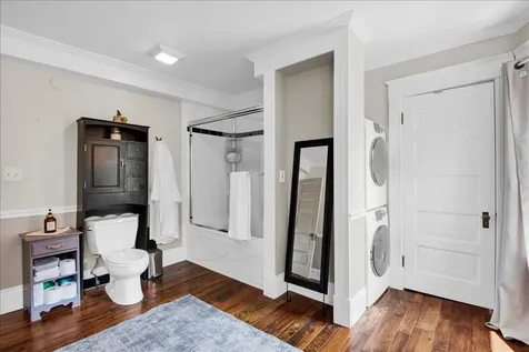 16 Isham Street Burlington VT 05401
