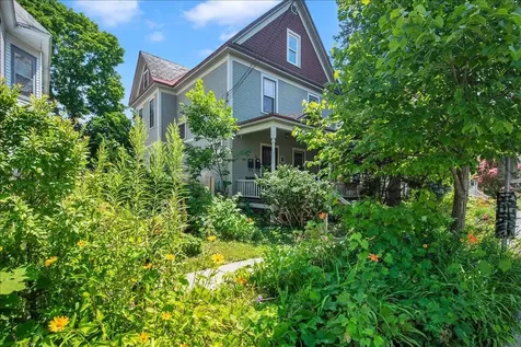 16 Isham Street Burlington VT 05401