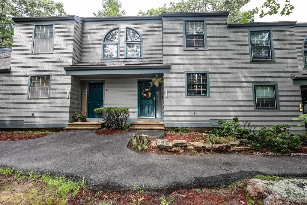 1465 Hooksett Road Hooksett NH 03106