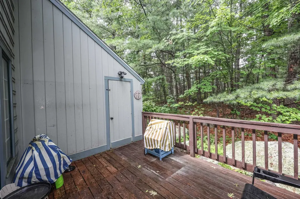 1465 Hooksett Road Hooksett NH 03106