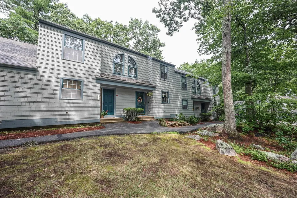 1465 Hooksett Road Hooksett NH 03106