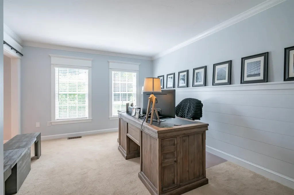 52 Depot Road Hollis NH 03049