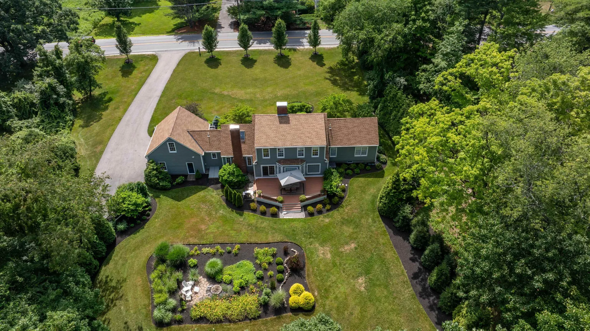 52 Depot Road Hollis NH 03049
