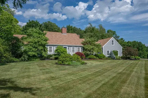 52 Depot Road Hollis NH 03049