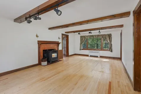 151 Grove Street Peterborough NH 03458