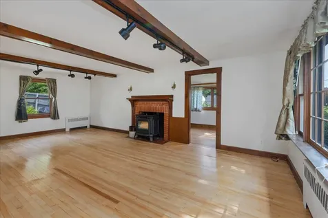 151 Grove Street Peterborough NH 03458