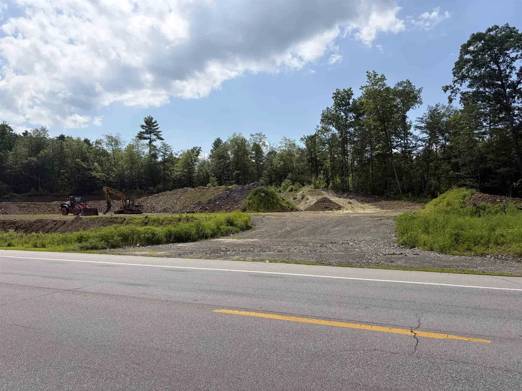 364 Calef Highway Epping NH 03042
