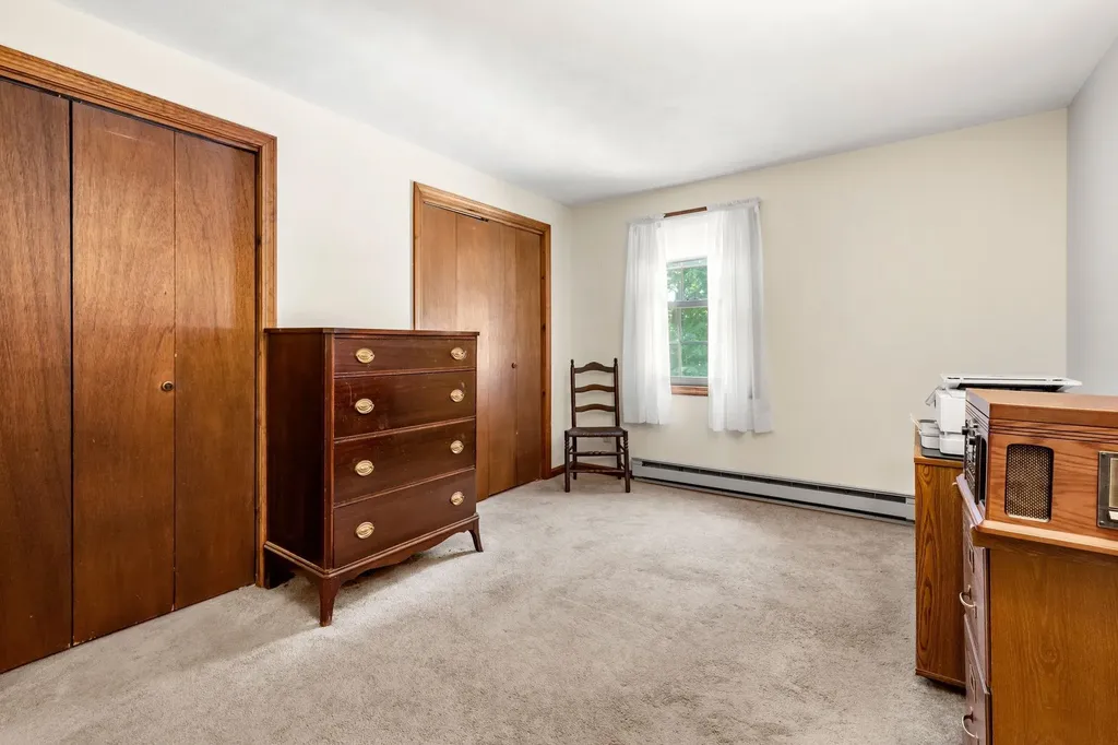 2 Noel Street Hampton NH 03842