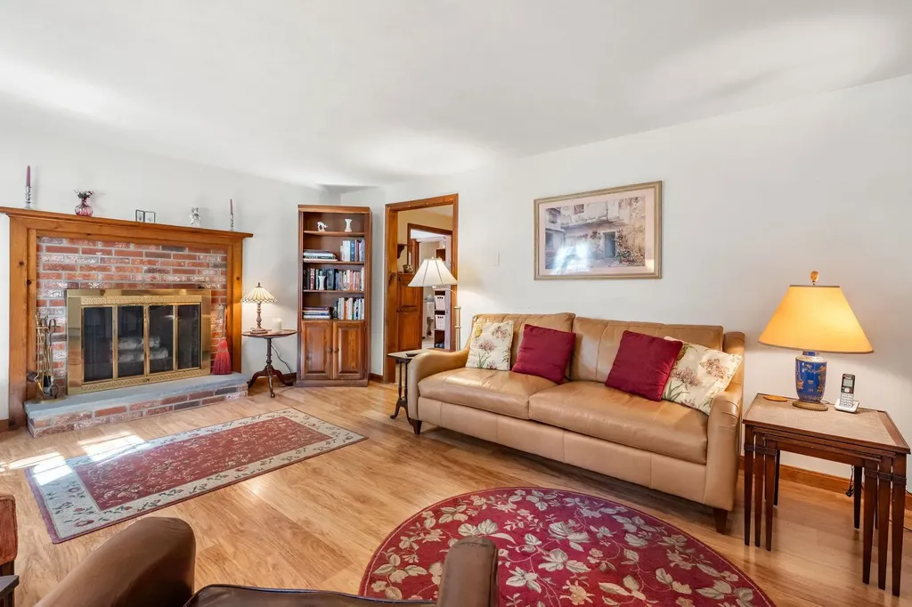 2 Noel Street Hampton NH 03842