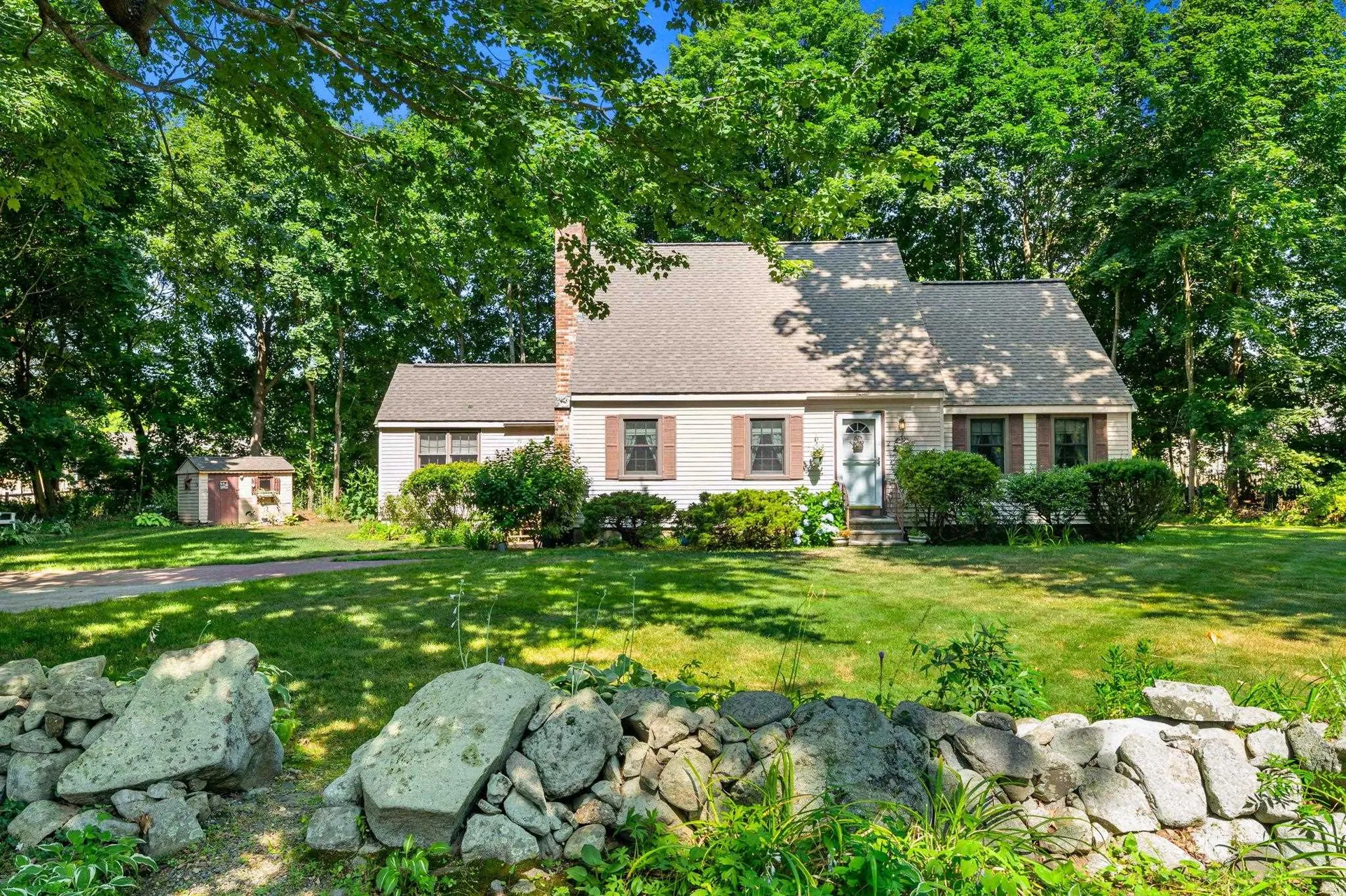 2 Noel Street Hampton NH 03842