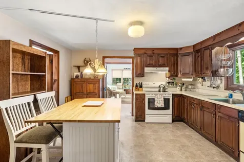 2 Noel Street Hampton NH 03842