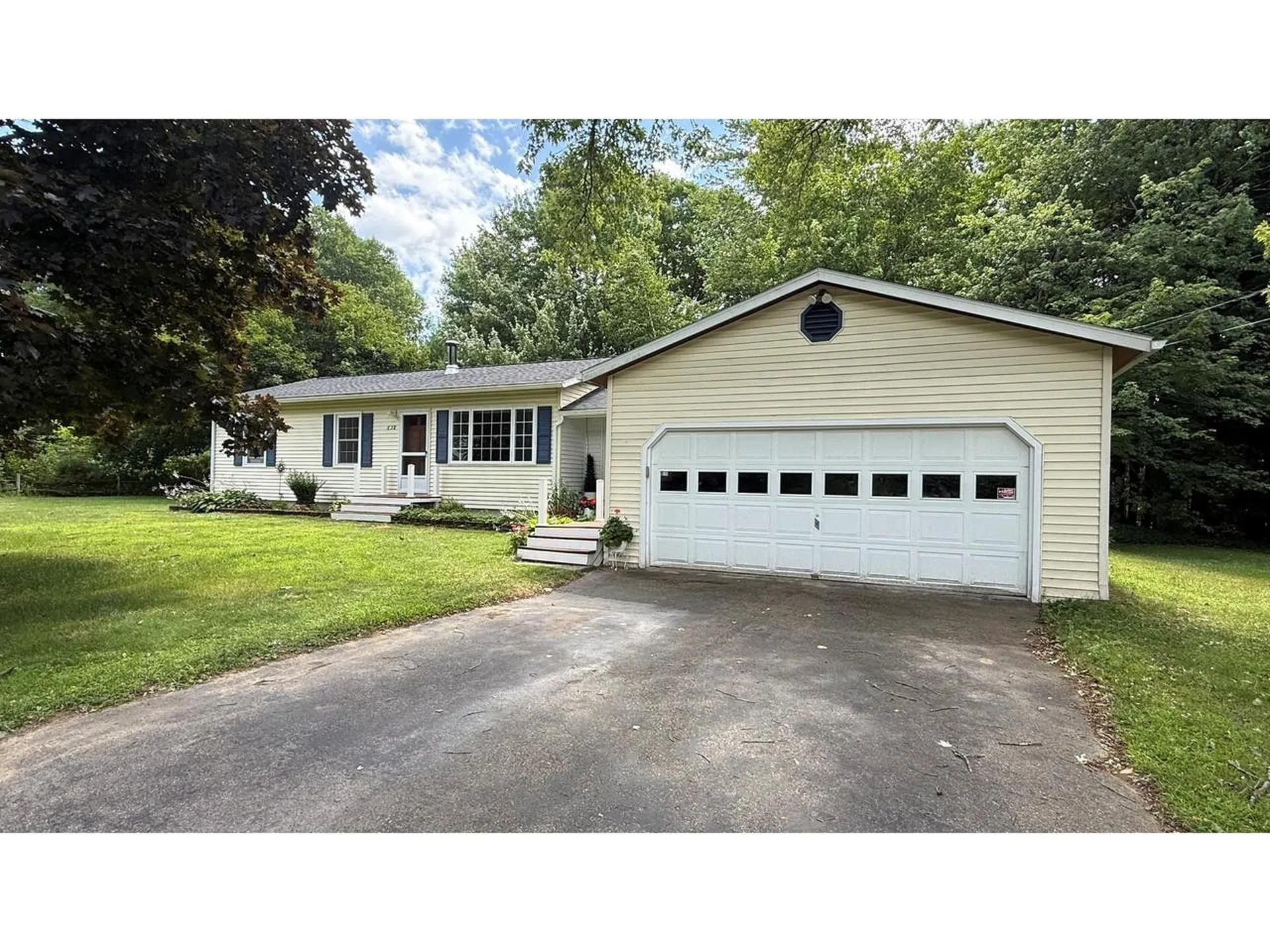 638 Nottingham Drive Georgia VT 05468
