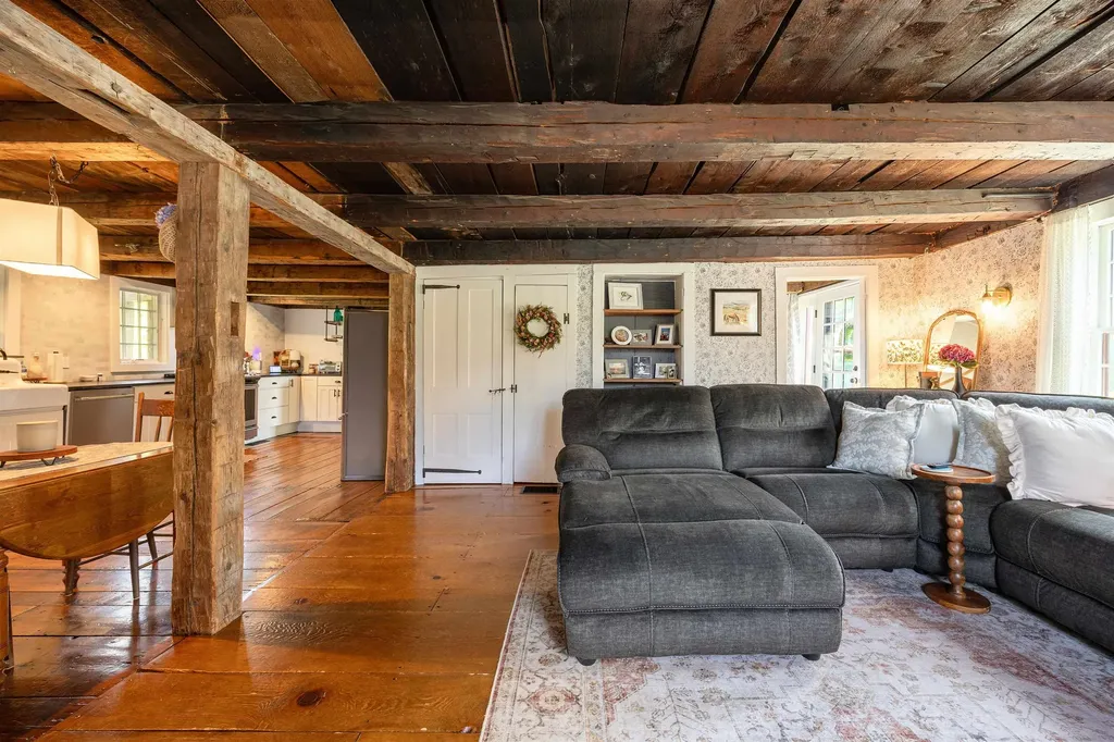 340 Currier Road Danville VT 05828