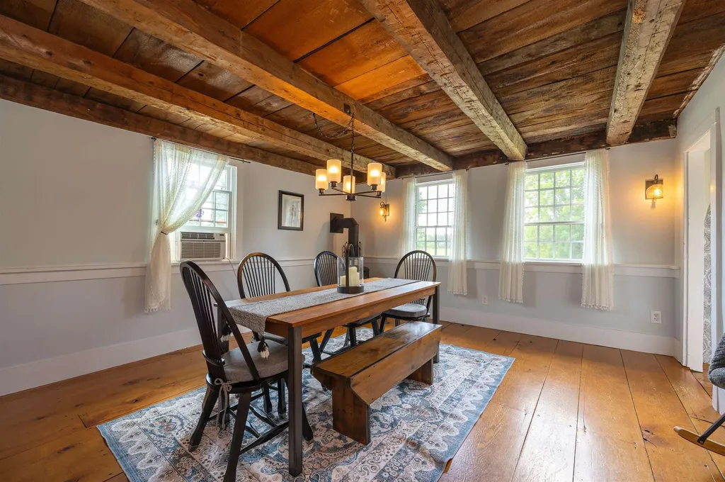 340 Currier Road Danville VT 05828