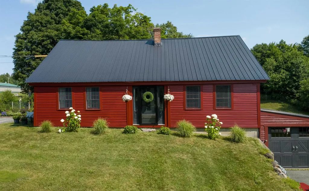 340 Currier Road Danville VT 05828