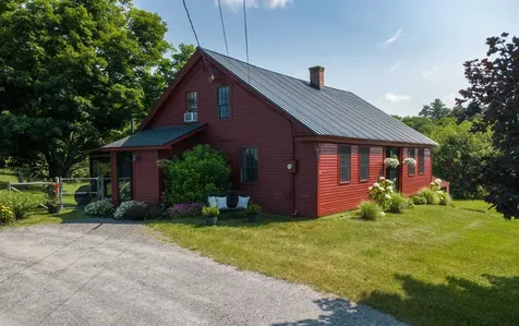 340 Currier Road Danville VT 05828