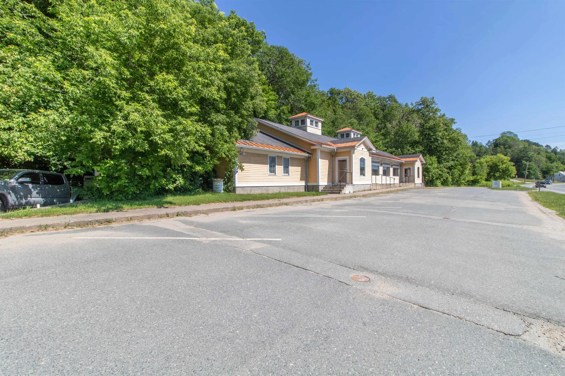 626 Broad Street Lyndon VT 05851