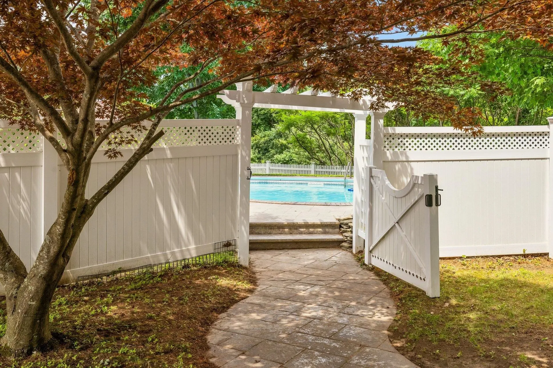 61 Bunker Hill Avenue Stratham NH 03885