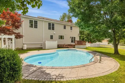 61 Bunker Hill Avenue Stratham NH 03885