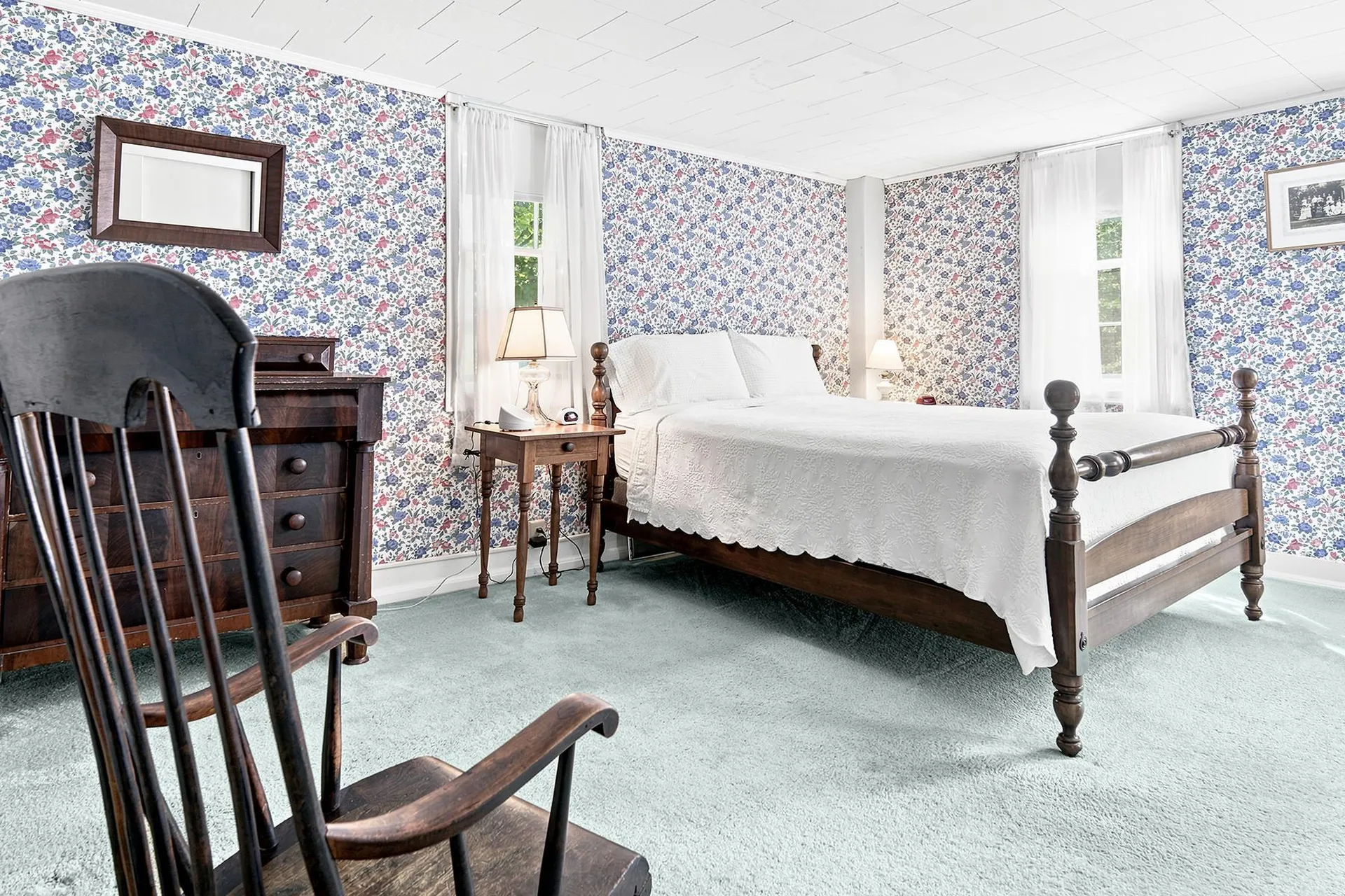 975 Rollins Road Hopkinton NH 03229