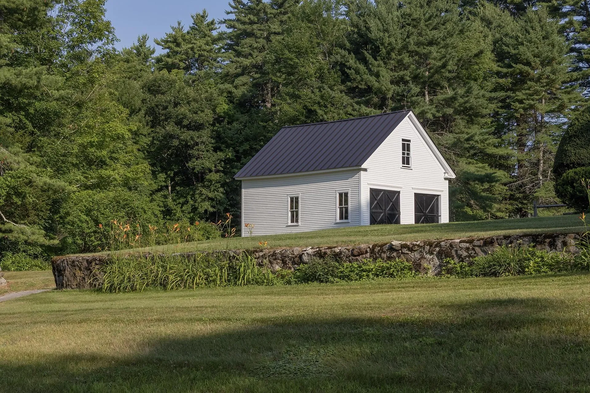 975 Rollins Road Hopkinton NH 03229