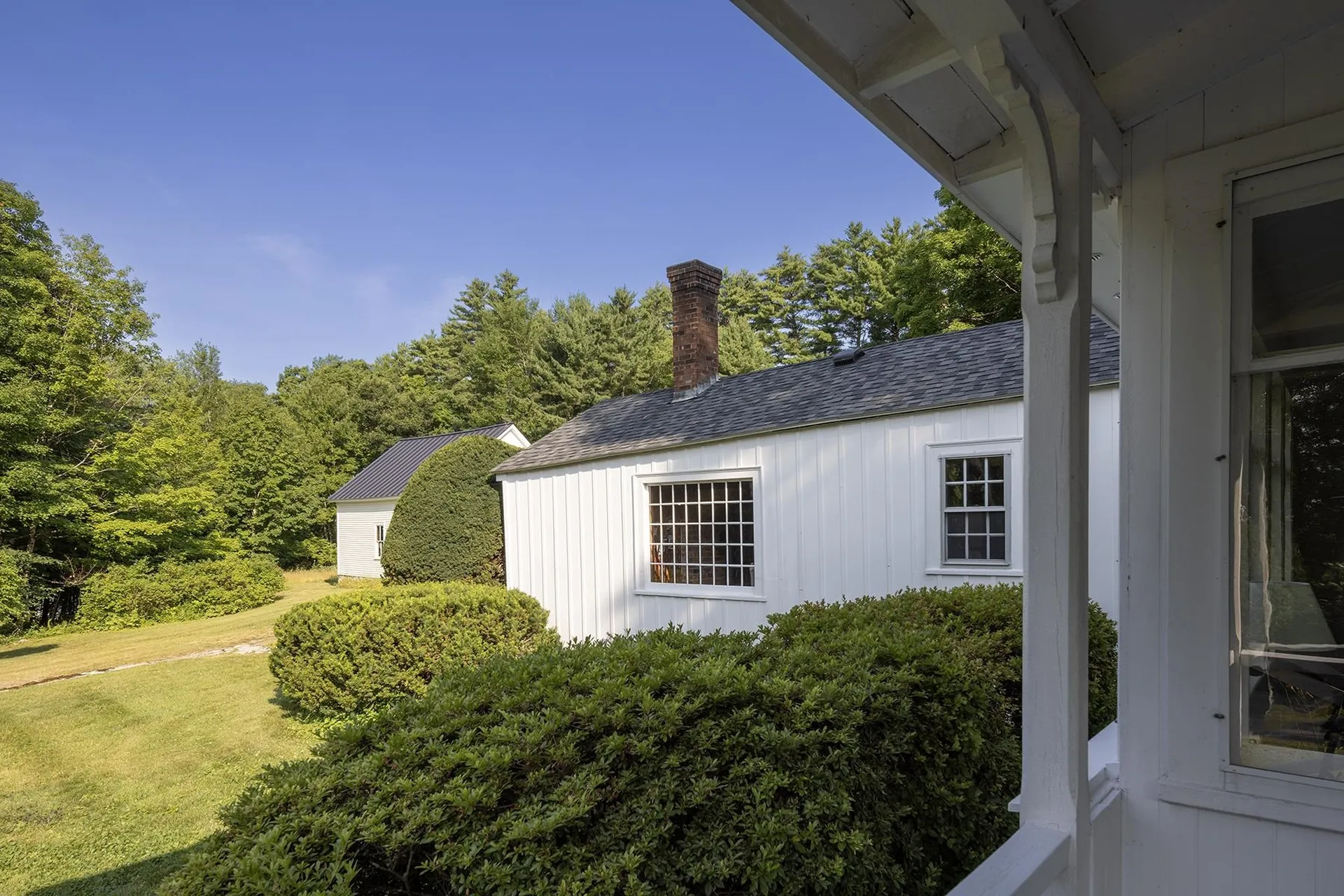 975 Rollins Road Hopkinton NH 03229