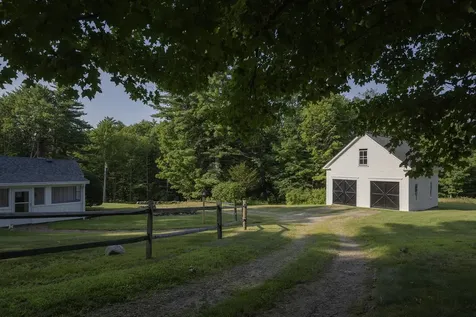 975 Rollins Road Hopkinton NH 03229