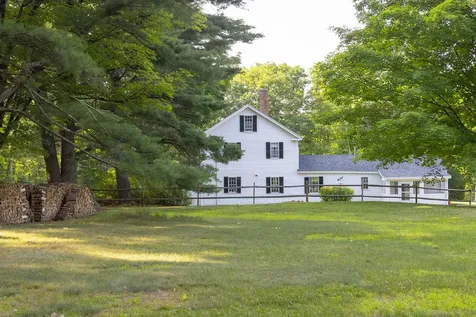 975 Rollins Road Hopkinton NH 03229