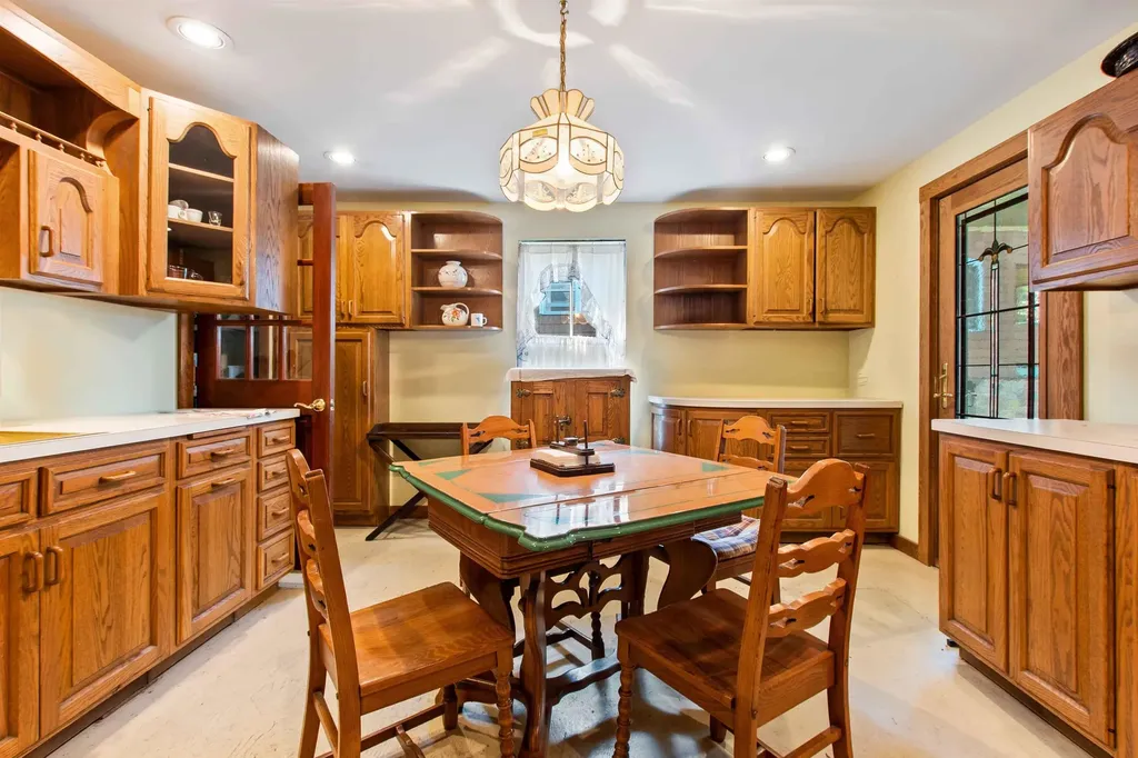 5 Lakeside Road Newbury NH 03255