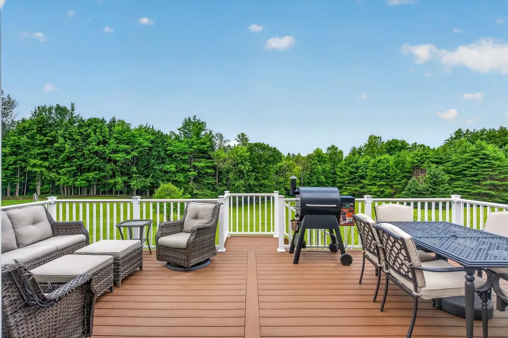 28 Hutchins Circle Barre Town VT 05641