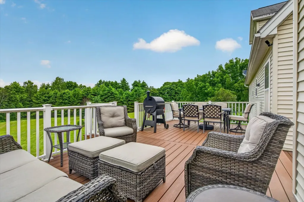 28 Hutchins Circle Barre Town VT 05641
