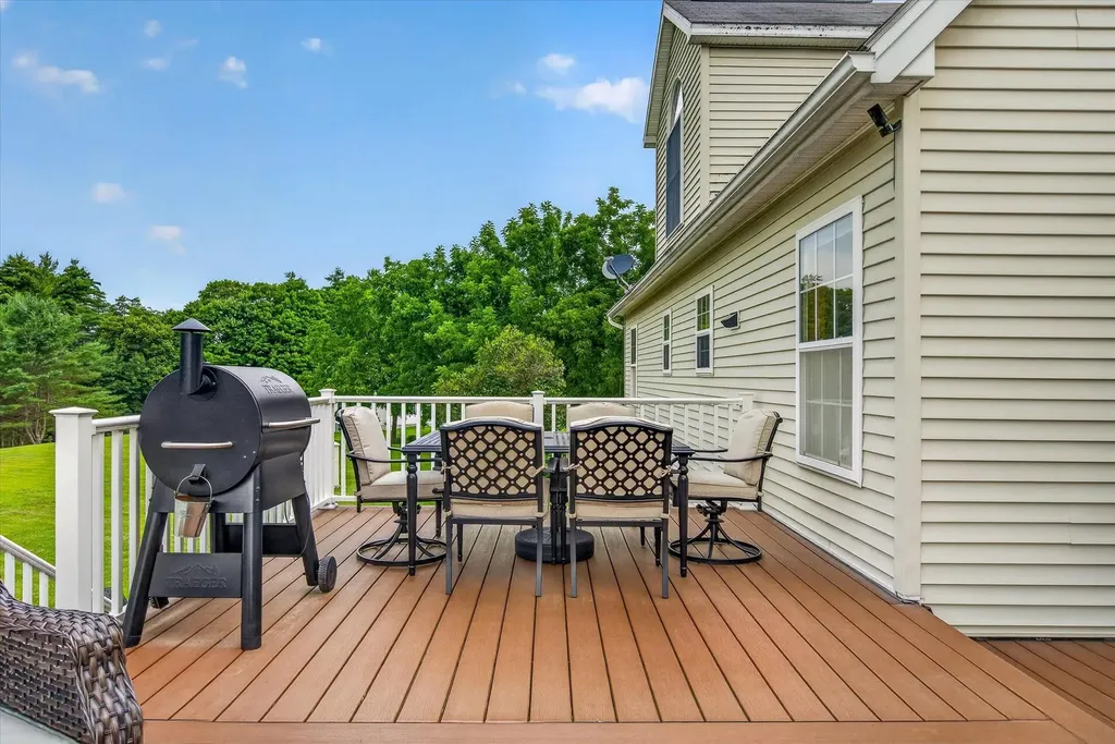 28 Hutchins Circle Barre Town VT 05641