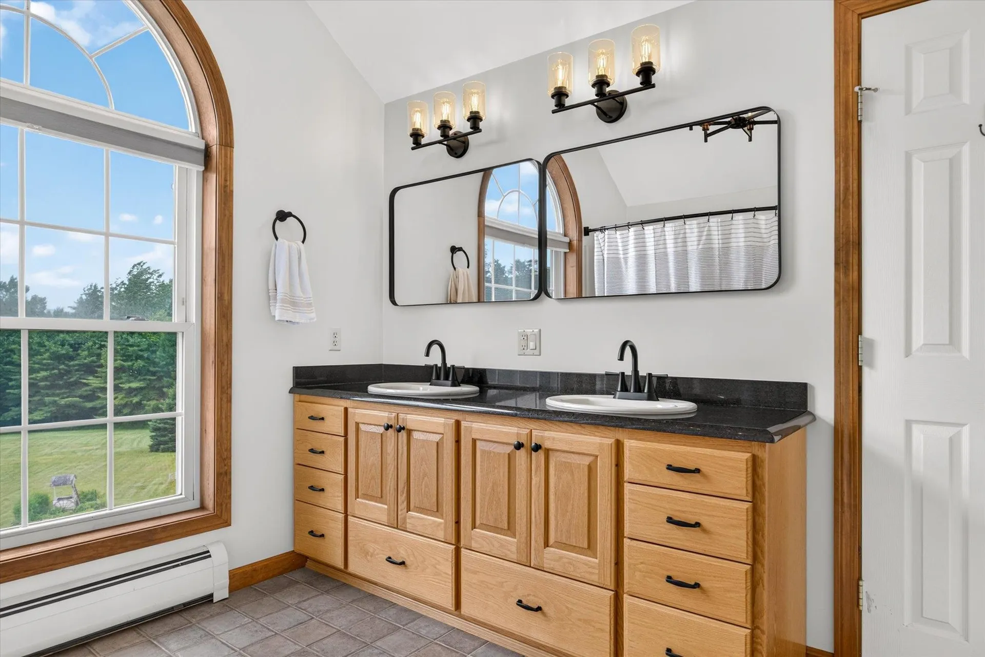 28 Hutchins Circle Barre Town VT 05641