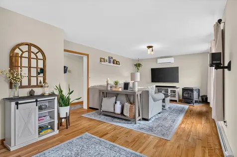 28 Hutchins Circle Barre Town VT 05641