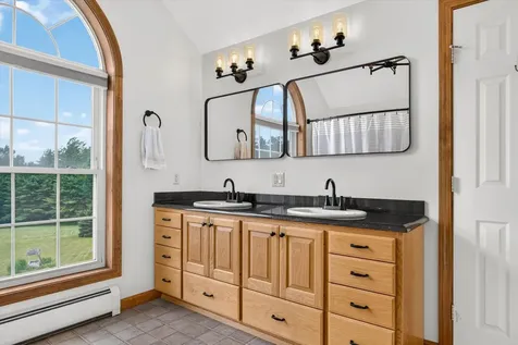 28 Hutchins Circle Barre Town VT 05641