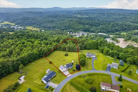 28 Hutchins Circle Barre Town VT 05641