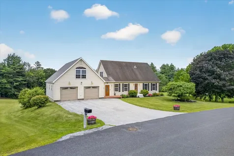 28 Hutchins Circle Barre Town VT 05641
