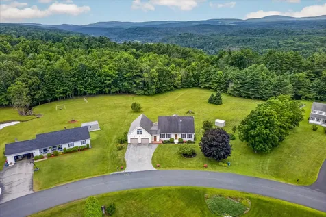 28 Hutchins Circle Barre Town VT 05641