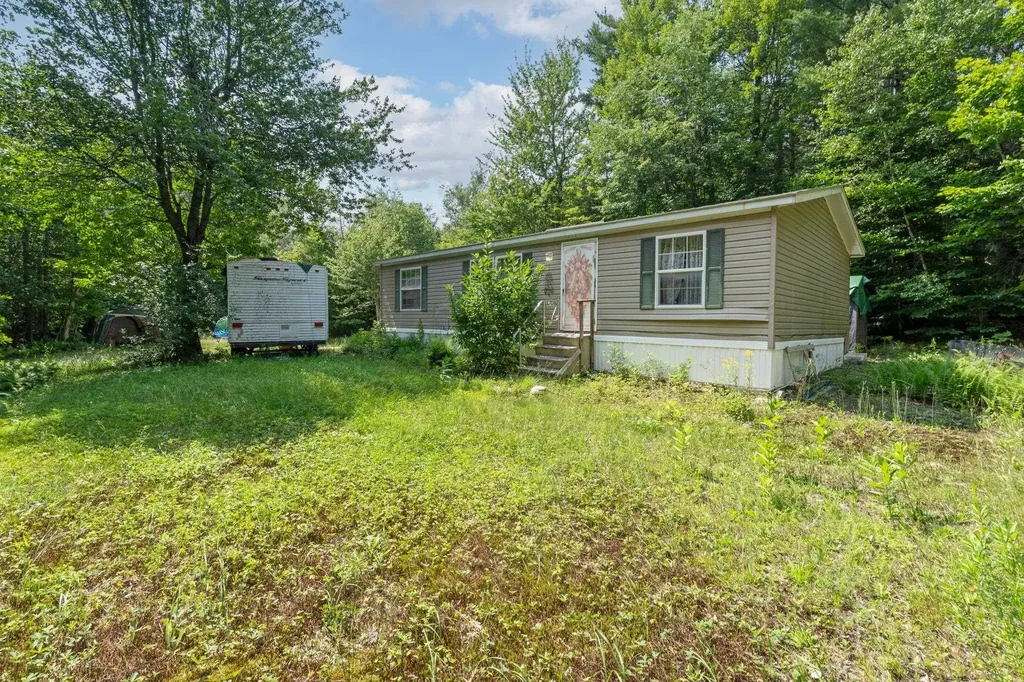 134 South Road Lempster NH 03605