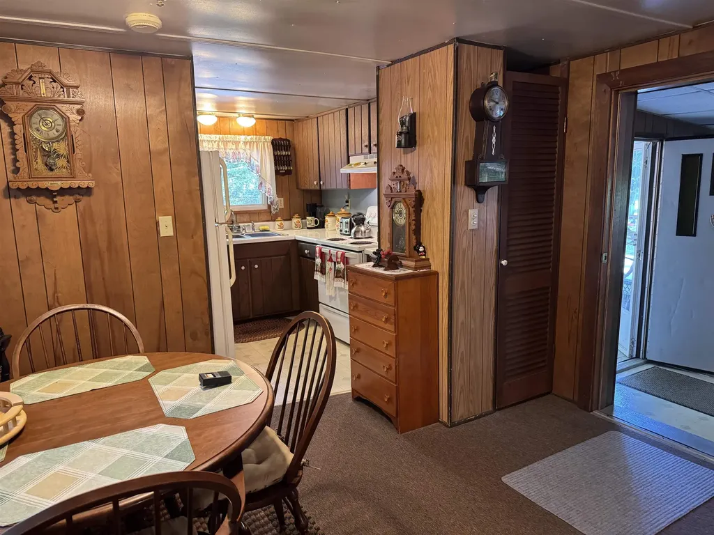 40 Murphy Lane Tamworth NH 03886