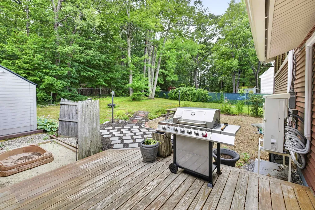11 Tanglewood Drive Dover NH 03820