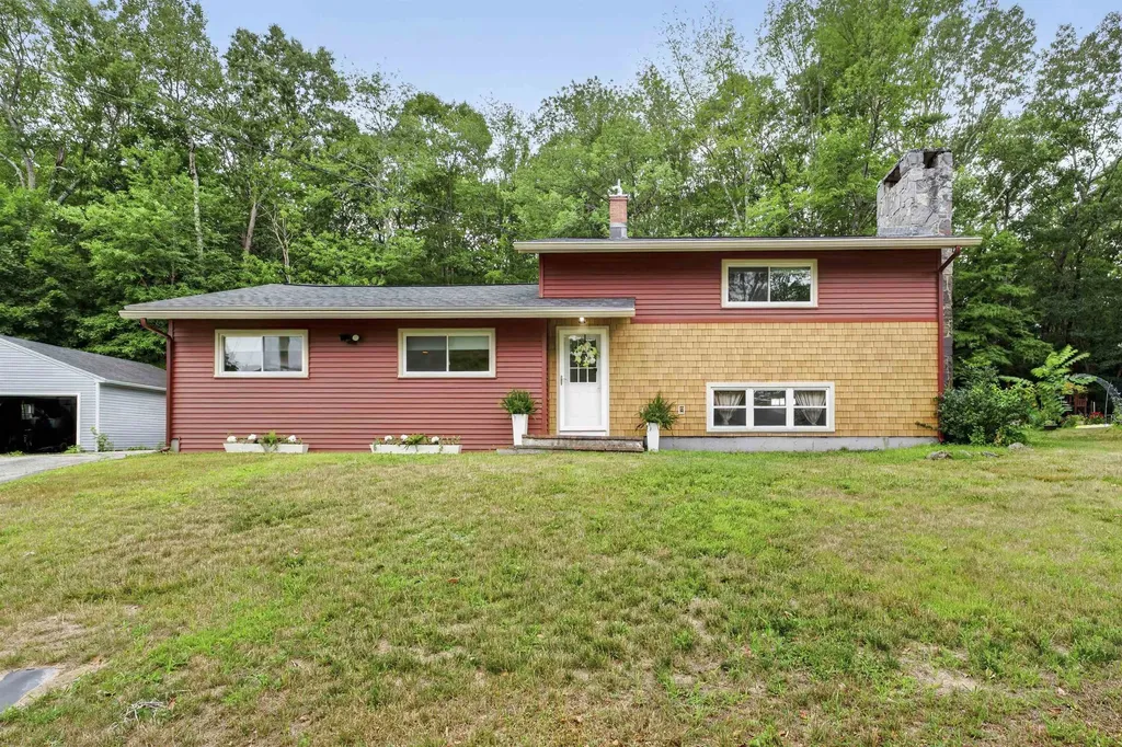 11 Tanglewood Drive Dover NH 03820