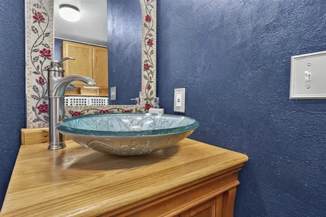 11 Tanglewood Drive Dover NH 03820