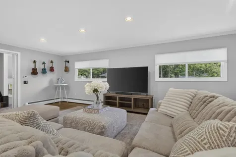 11 Tanglewood Drive Dover NH 03820