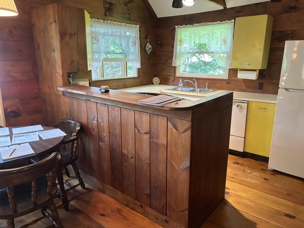 95 Sunset Shore Drive Alton NH 03810